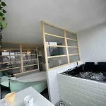 Loft Ravissant Avec Jacuzzi & Piscine - Cap D'agde דירה אגדה