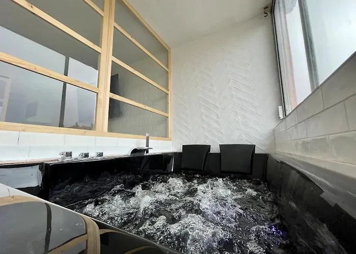 Loft Ravissant Avec Jacuzzi & Piscine - Cap D'agde Agde